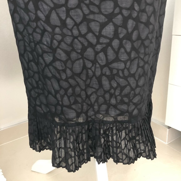 BLACK SKIRT SUIT by Nancy Yang - Picture 5 of 8